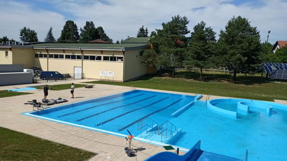 Modernizacja obiektów sportowo – rekreacyjnych kompleksu wodnego w Dąbrowie Tarnowskiej