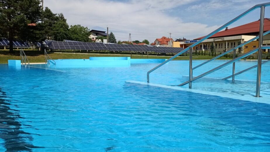 Modernizacja obiektów sportowo – rekreacyjnych kompleksu wodnego w Dąbrowie Tarnowskiej