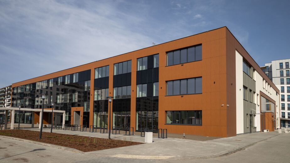 Szkoła Podstawowa ul. Silnikowa URSUS